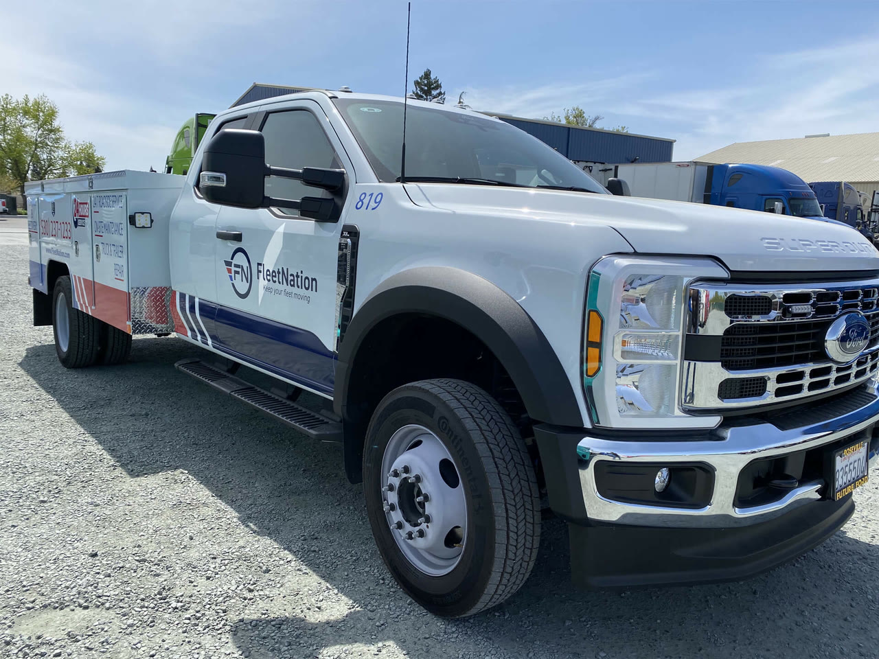 Fleet Nation Ford Super Duty service truck. 24/7 roadside service, on-site maintenance, truck and trailer repair.